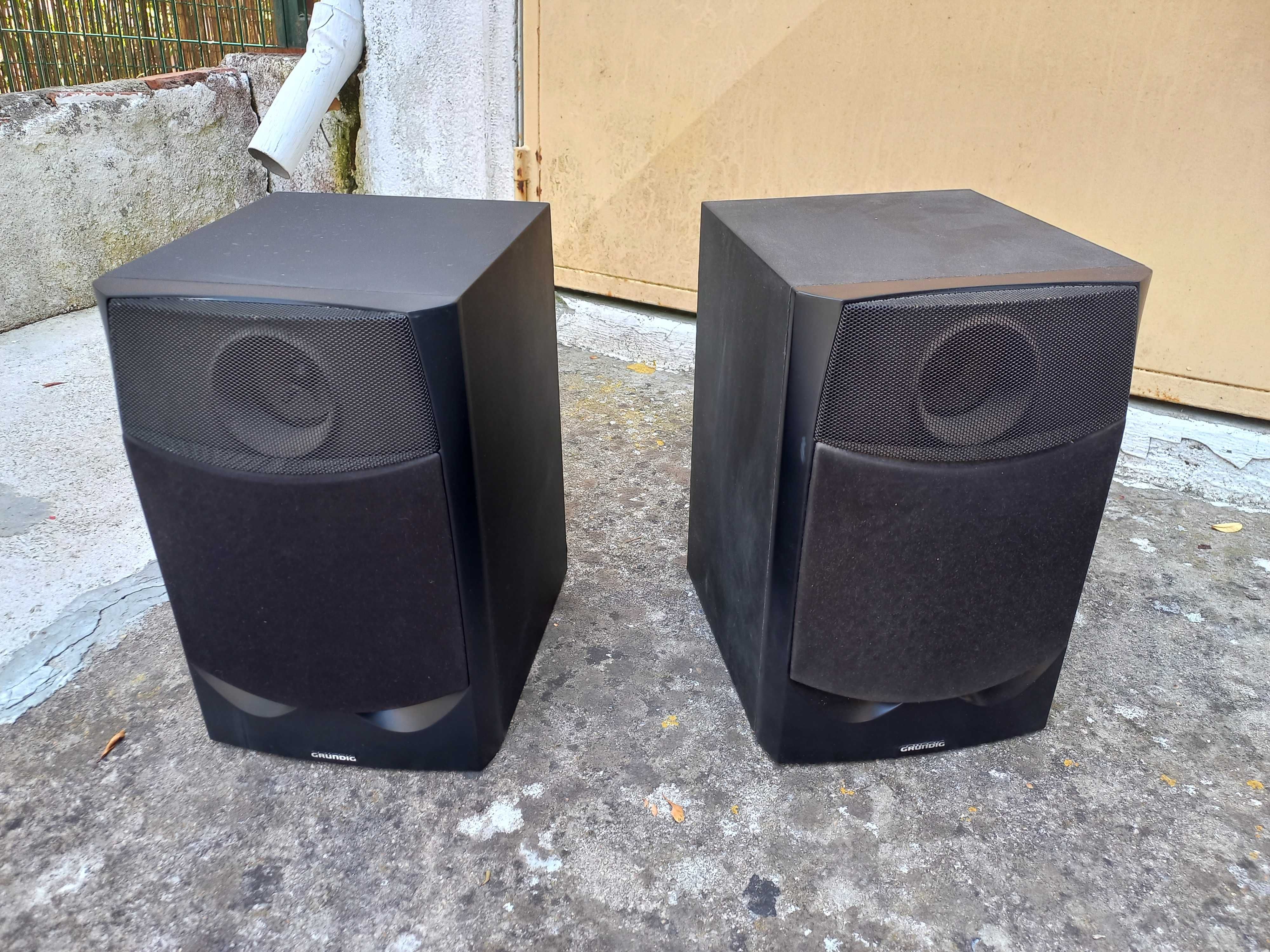 2 Colunas Grandes da Grundig