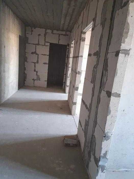 Продам 2 кімнатну кв-ру з АГВ в новому будинку на Котовського!