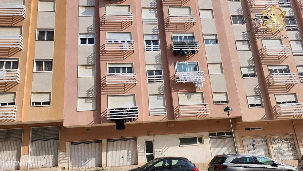 Excelente Apartamento T2 em Avenida de Fitares Rinchoa Sintra
