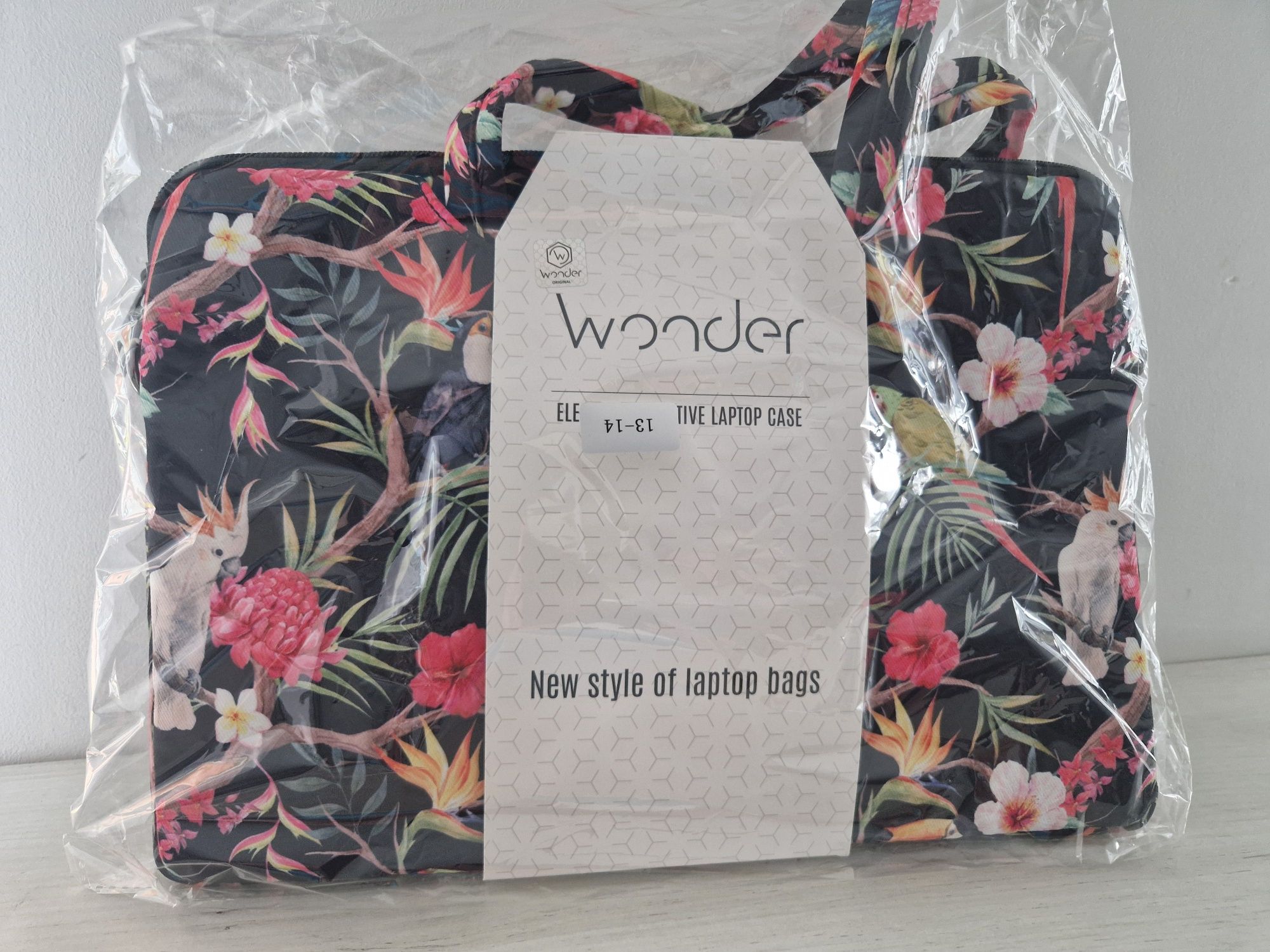 Torba Wonder Briefcase Laptop 13-14 cali czarne róże