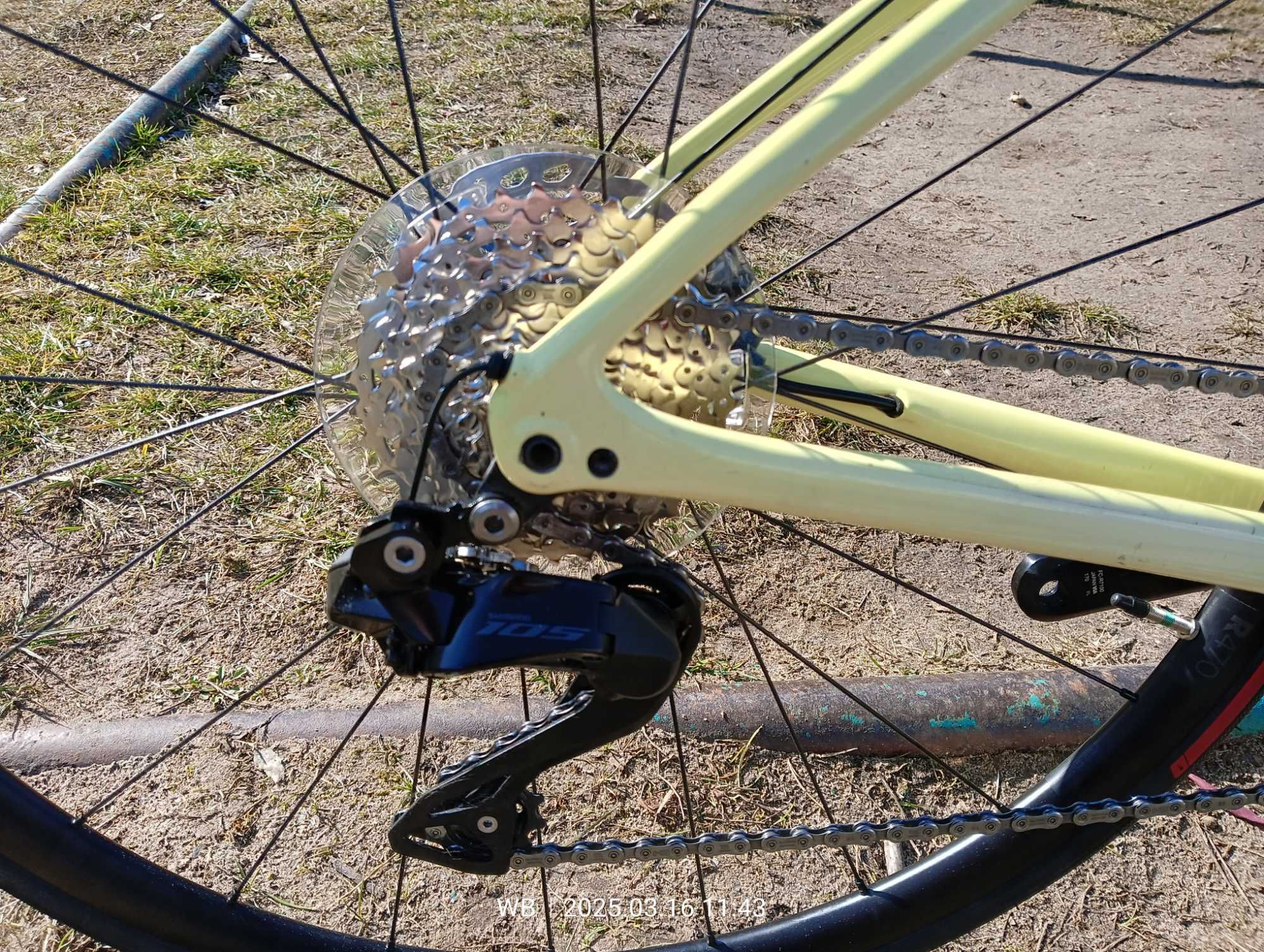 Specialized Tarmac SL6 Sport, nowe Shimano 105 Di2