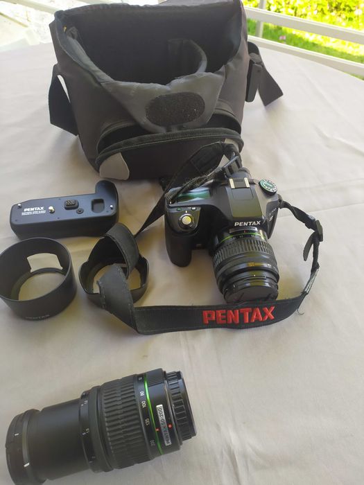 Maquina fotográfica PENTAX K200