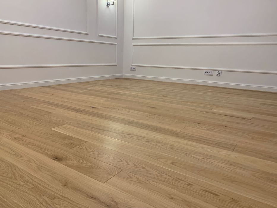 Profesjonalne układanie podłóg i cyklinowanie – panele, deski, winyl