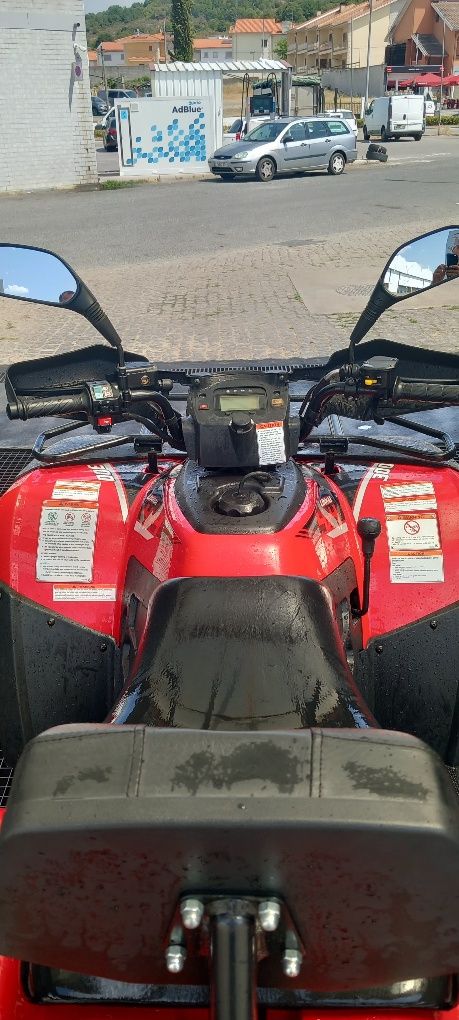 Moto 4x4 Linhai 300. Impecável, com revisões em dia,