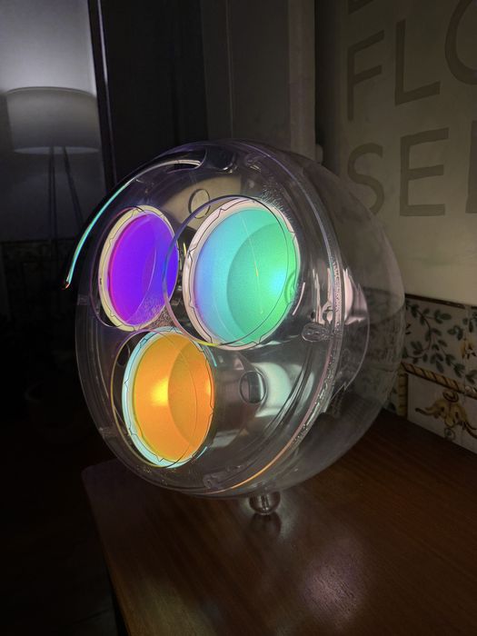 Candeeiro Artemide Yang raro