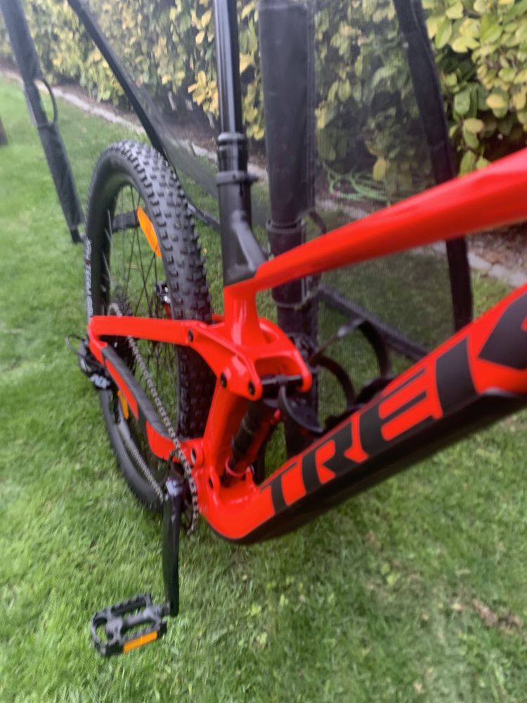 Nowy TREK slash 7 Rozmiar L 19,5 rower fabrycznie nowy