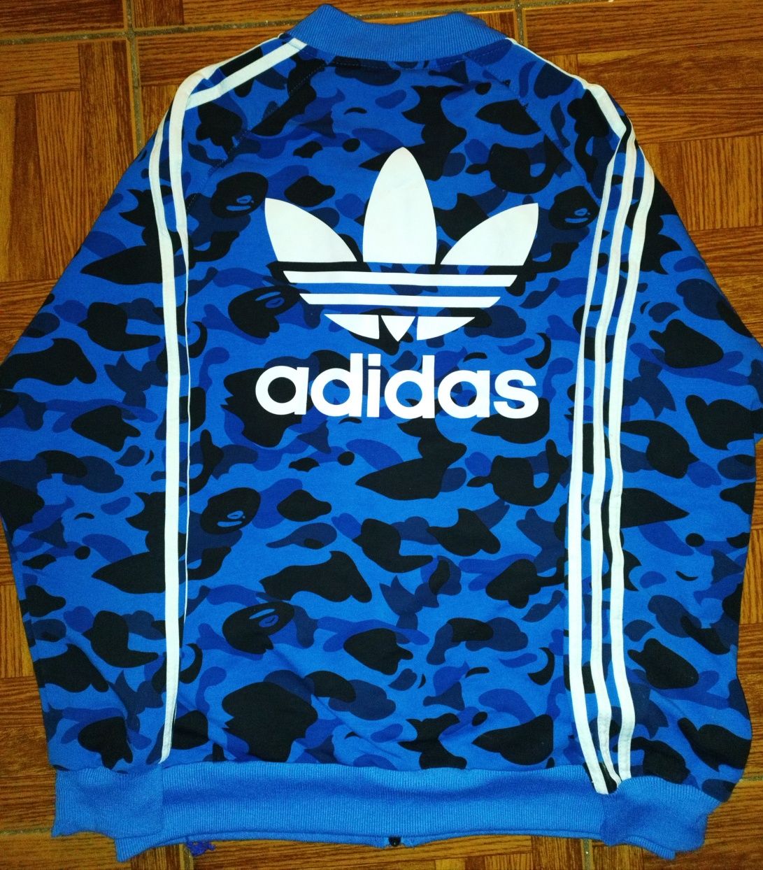 Fato de treino BAPE X Adidas (Limited Edition)