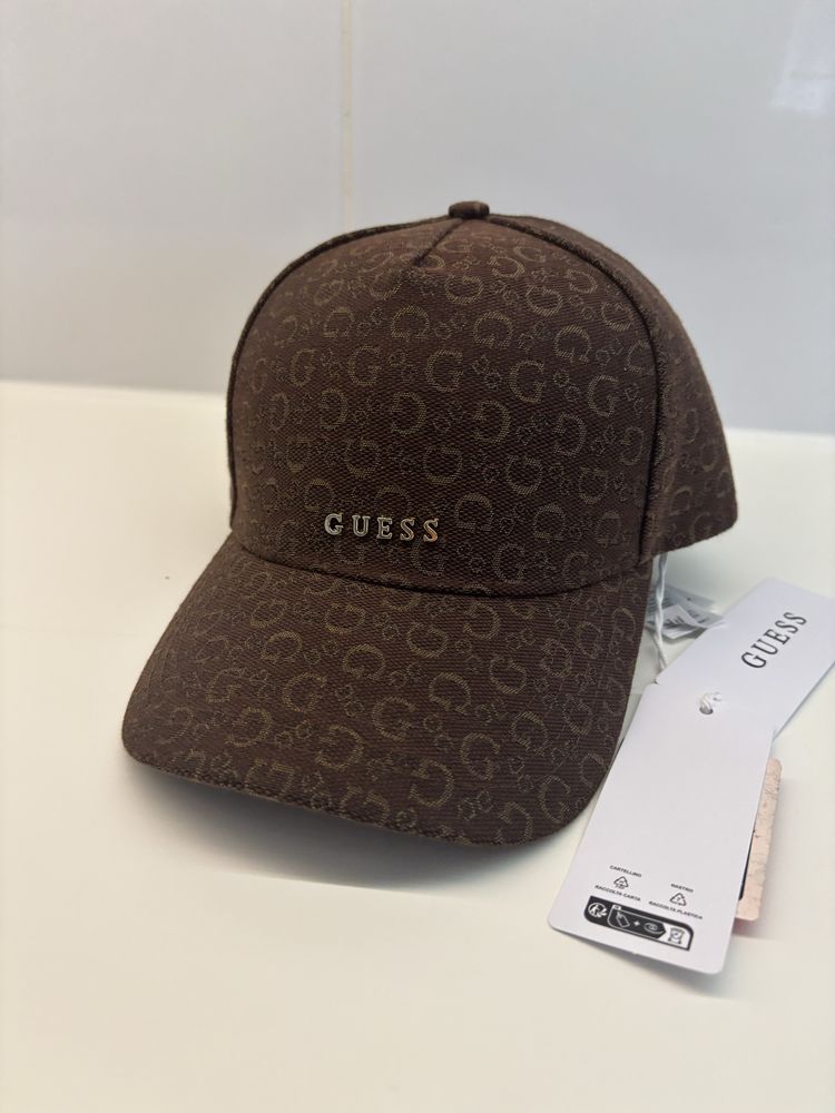 Czapka guess new casual