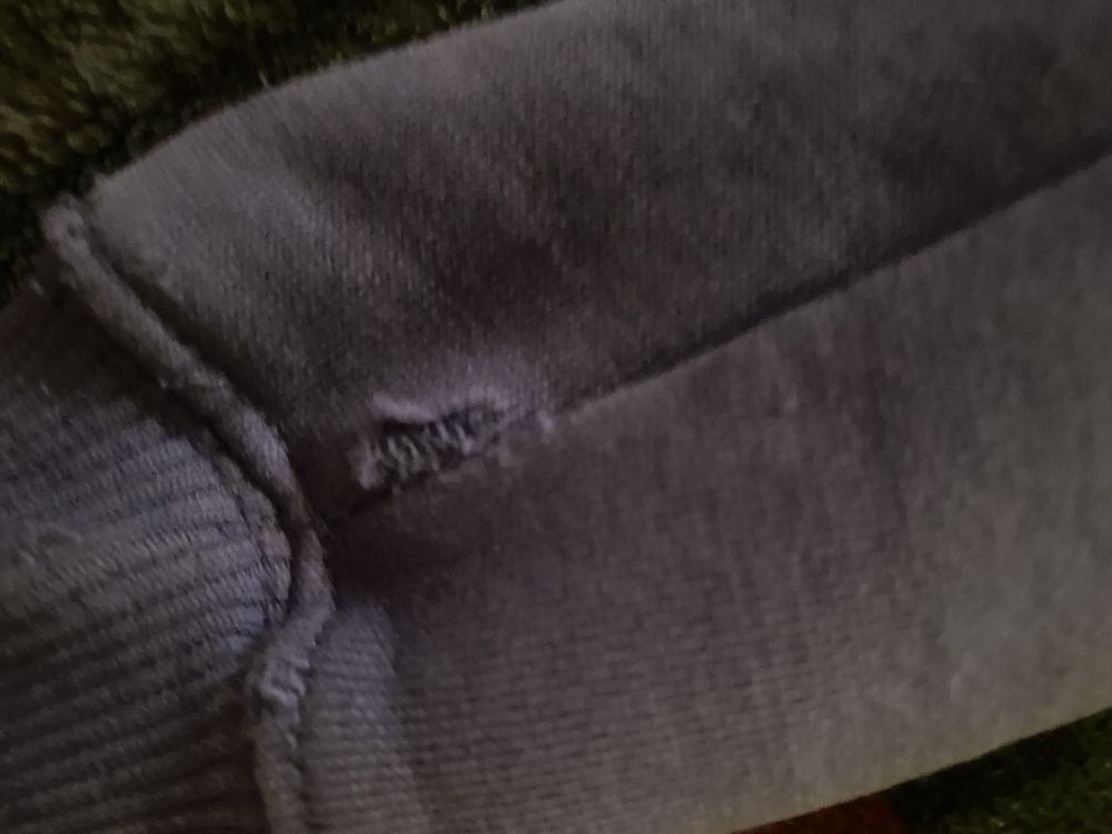 Dluga bluza rozpinana, wchodzi na rozmiar L
