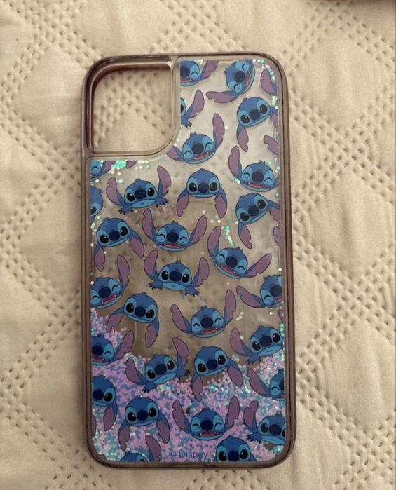 Capas Iphone 11 usadas