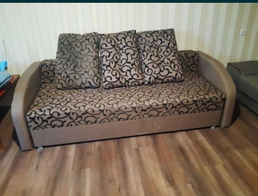 Продам диван бу у хорошому стані