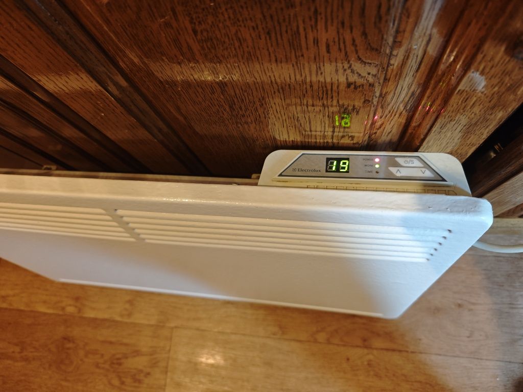 Atlantic 1500w Electrolux 1000w конвектор