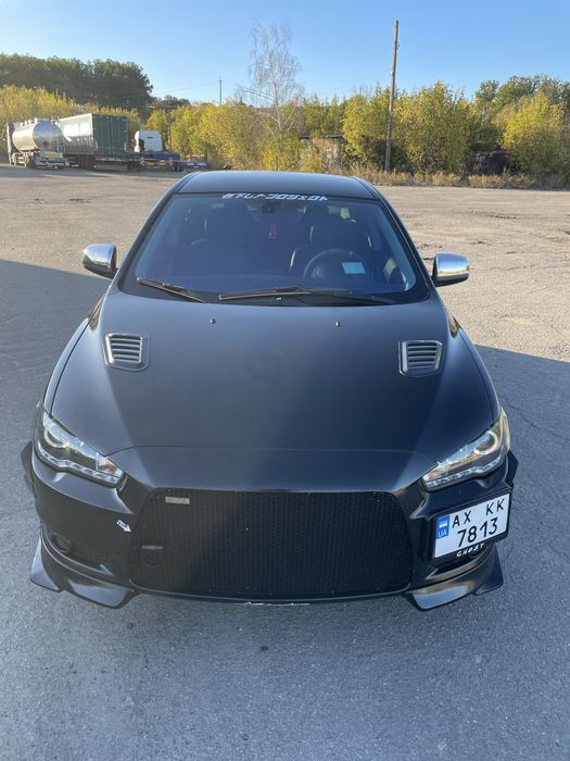 Мітсубісі lancer 10