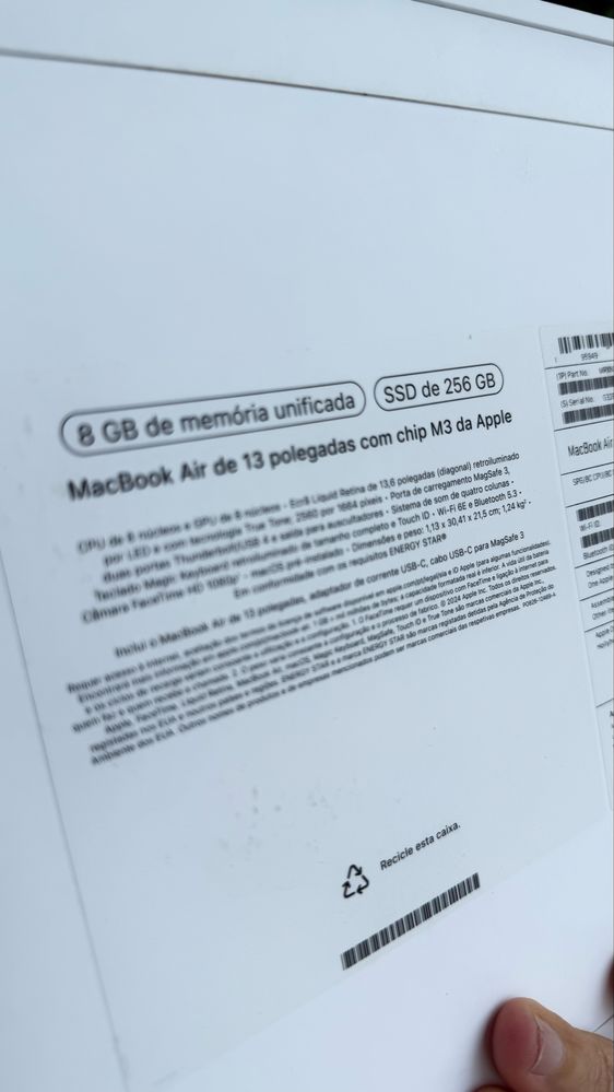 MacBook Air 13.6″ M3 SSD 256GB 8GB RAM - Novo - Loja Ovar