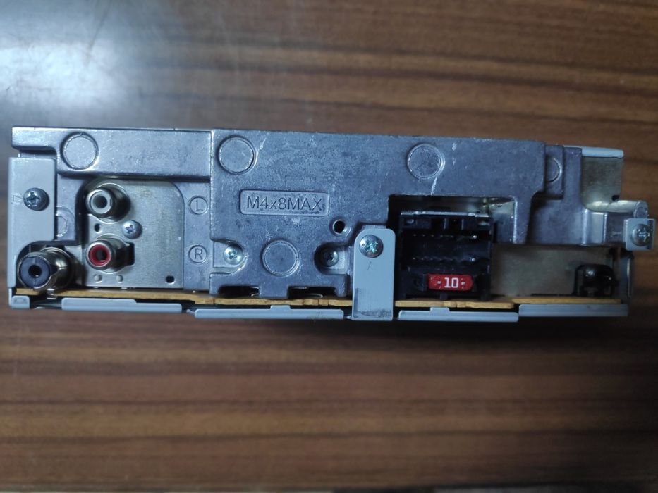 Autorádio Pioneer DEH-1600R (45Wx4)