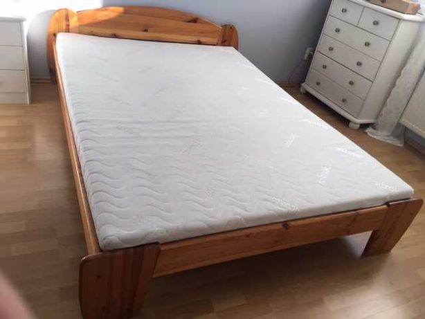 Łóżko sosnowe z materacem 140x200 cm