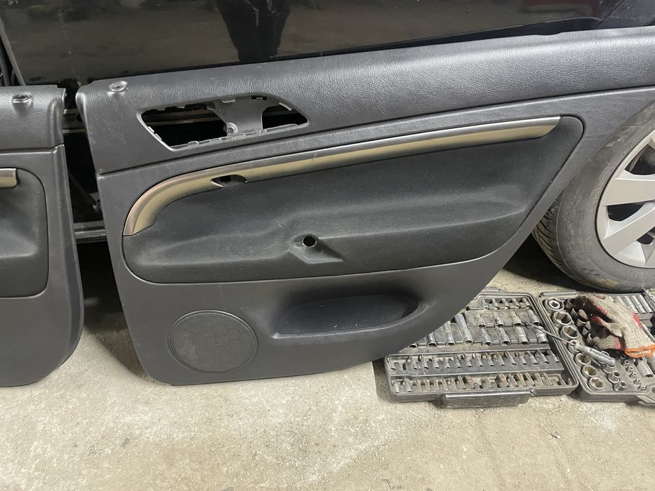 Шкіряні Карти дверей  Шкода Суперб 1 Skoda Superb кожа обшивка дверей