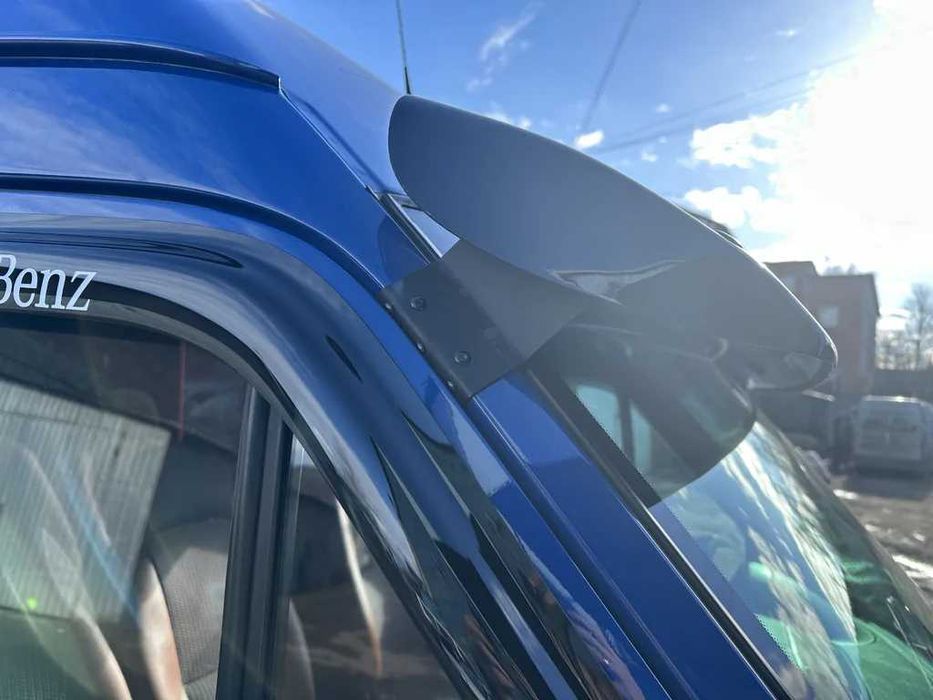 Дефлектор стекла козирьок спринтер sprinter лт Крафтер