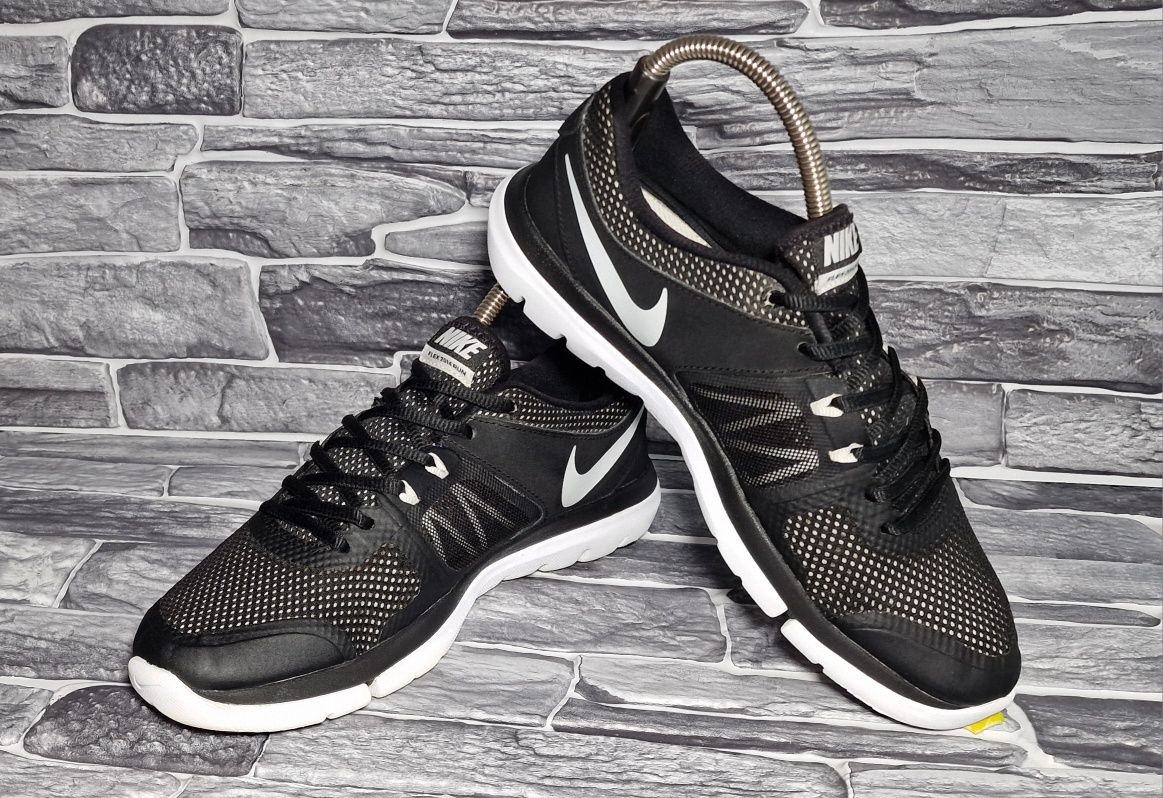 40р. Беговые кроссовки Nike Flex 2014 Run