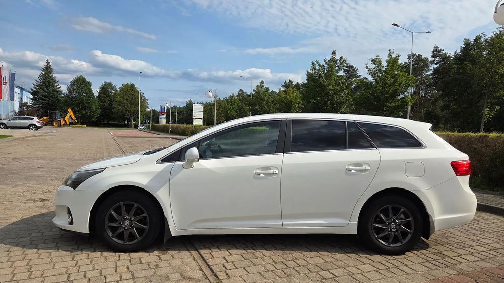 Toyota Avensis SALON Navi, KAMERA przebieg wpisuje na fakturze*Org.lakier*1właściciel