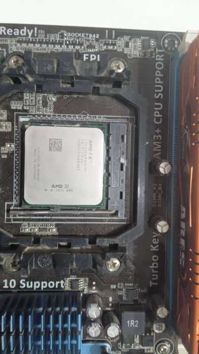 Комплект FX 6300 (6 ядер 16 gb)