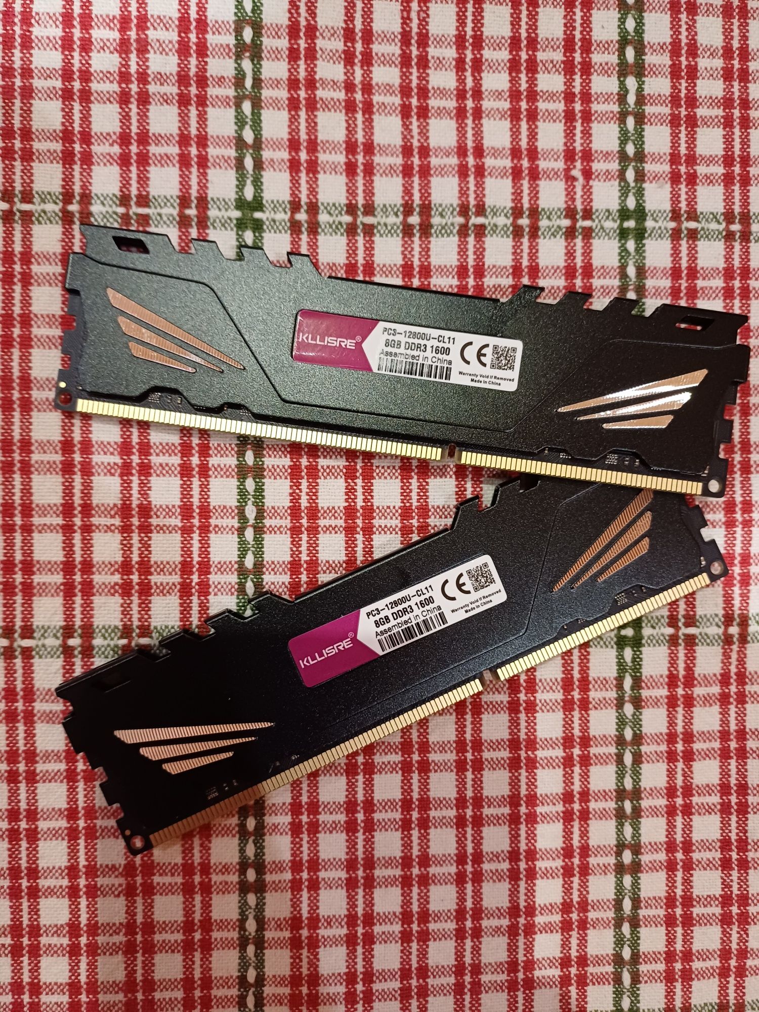 Оперативна память для ПК DDR3 1600MHz  16gb 2по8гб (нова)
