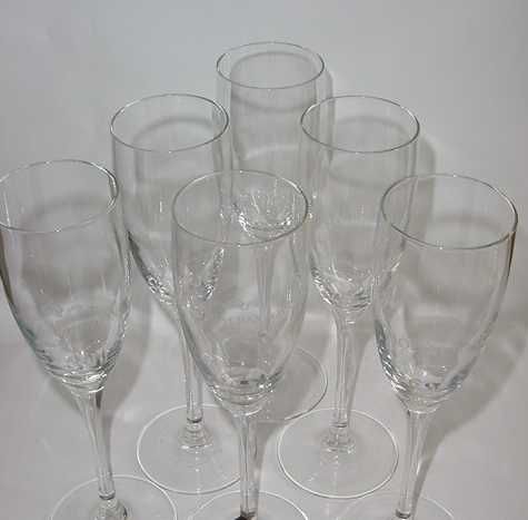 Moet & Chandon firmowe kieliszki do szampana