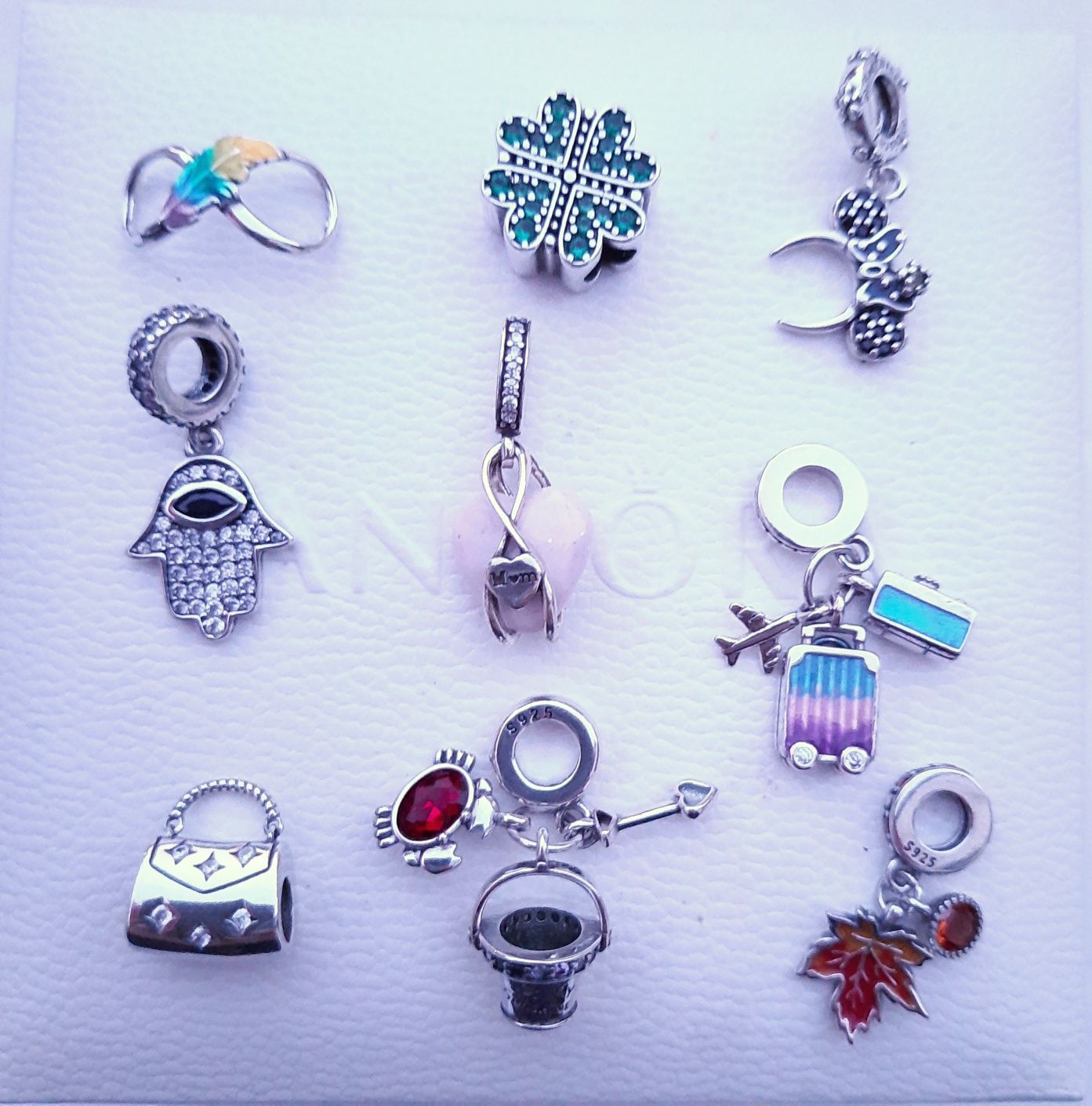 Charms em prata esterlina
