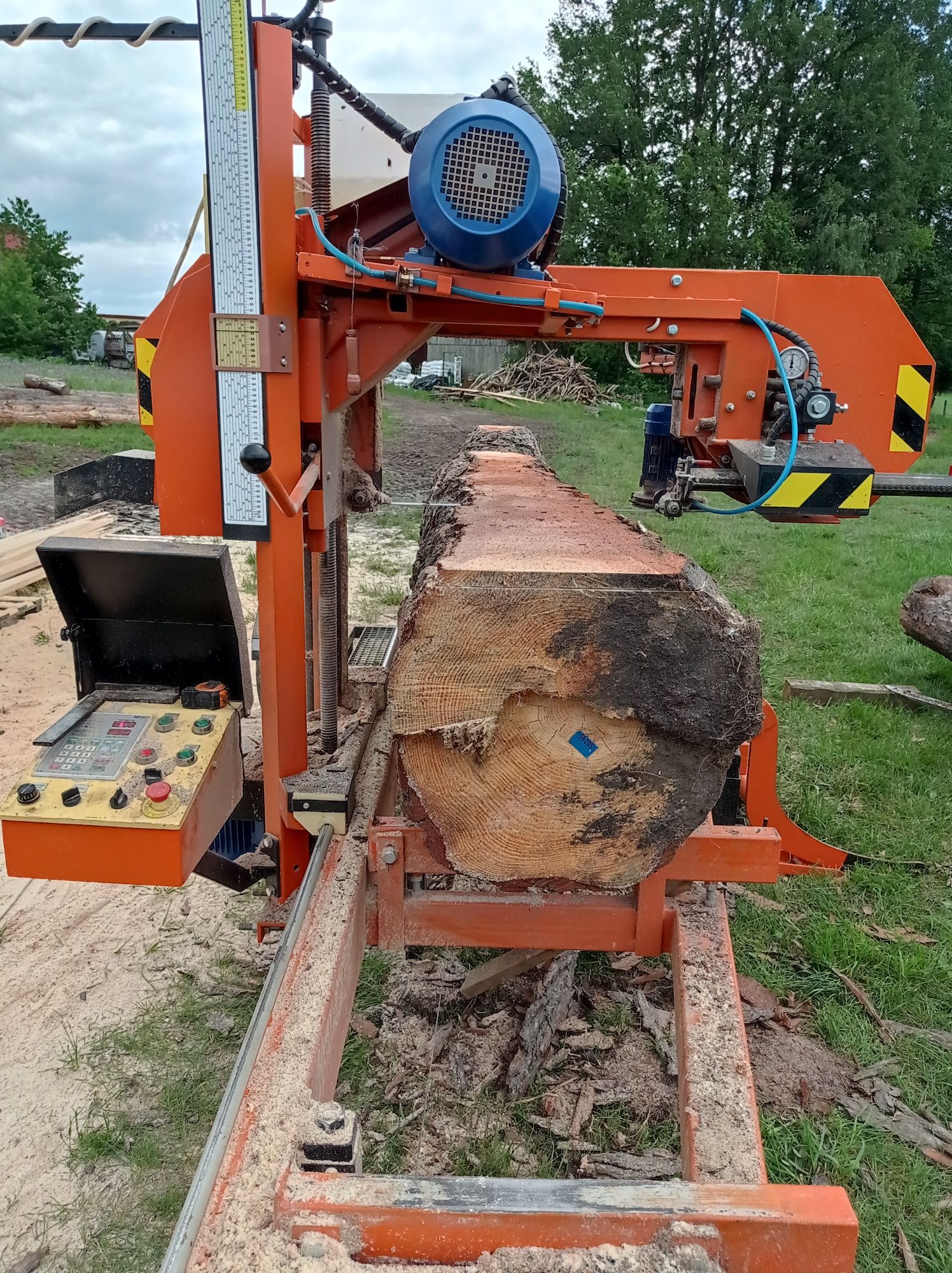 Trak taśmowy sprzedam, przewoźny - 2 LETNI