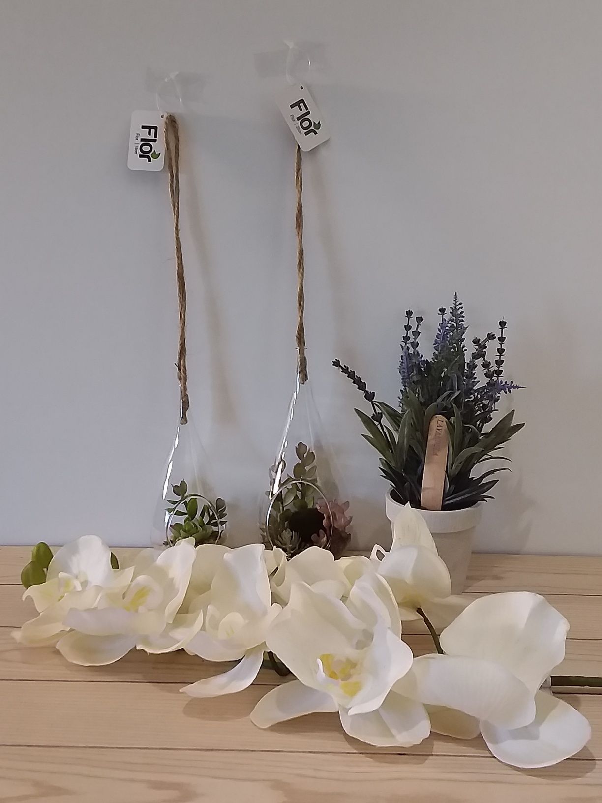 Flores artificiais de plástico, Espaço Casa, Hôma - Vendo à unidade