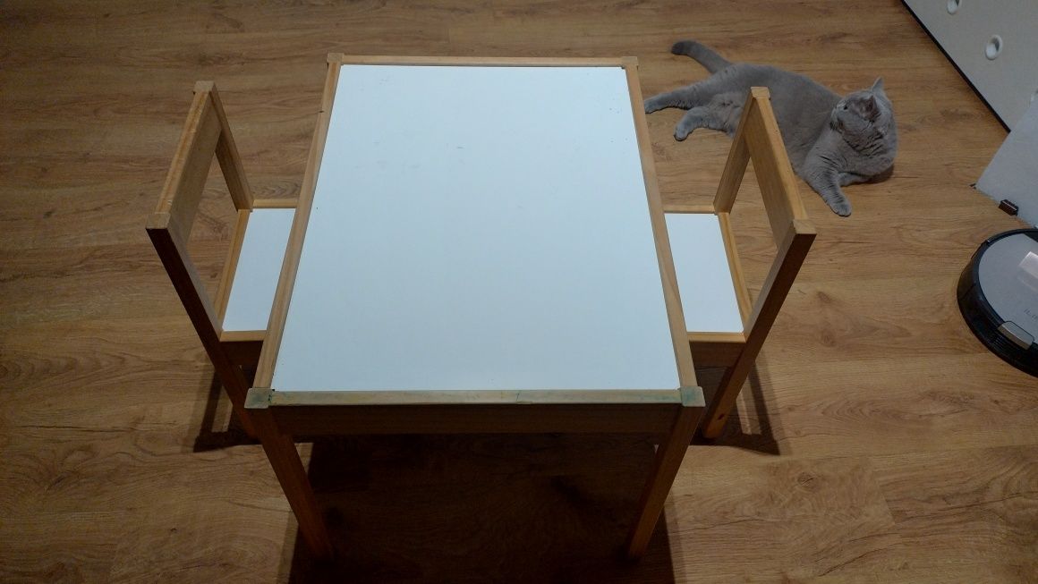 Ikea Latt drewniany stolik dziecięcy i krzesełka dla dzieci