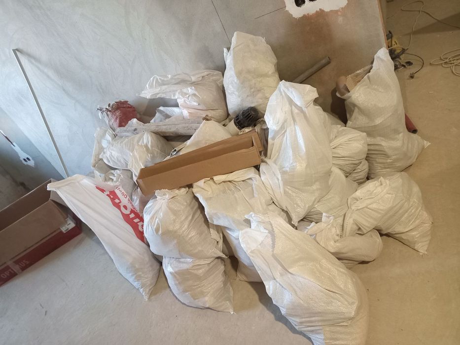 Вивіз смття бус .зіл. камаз