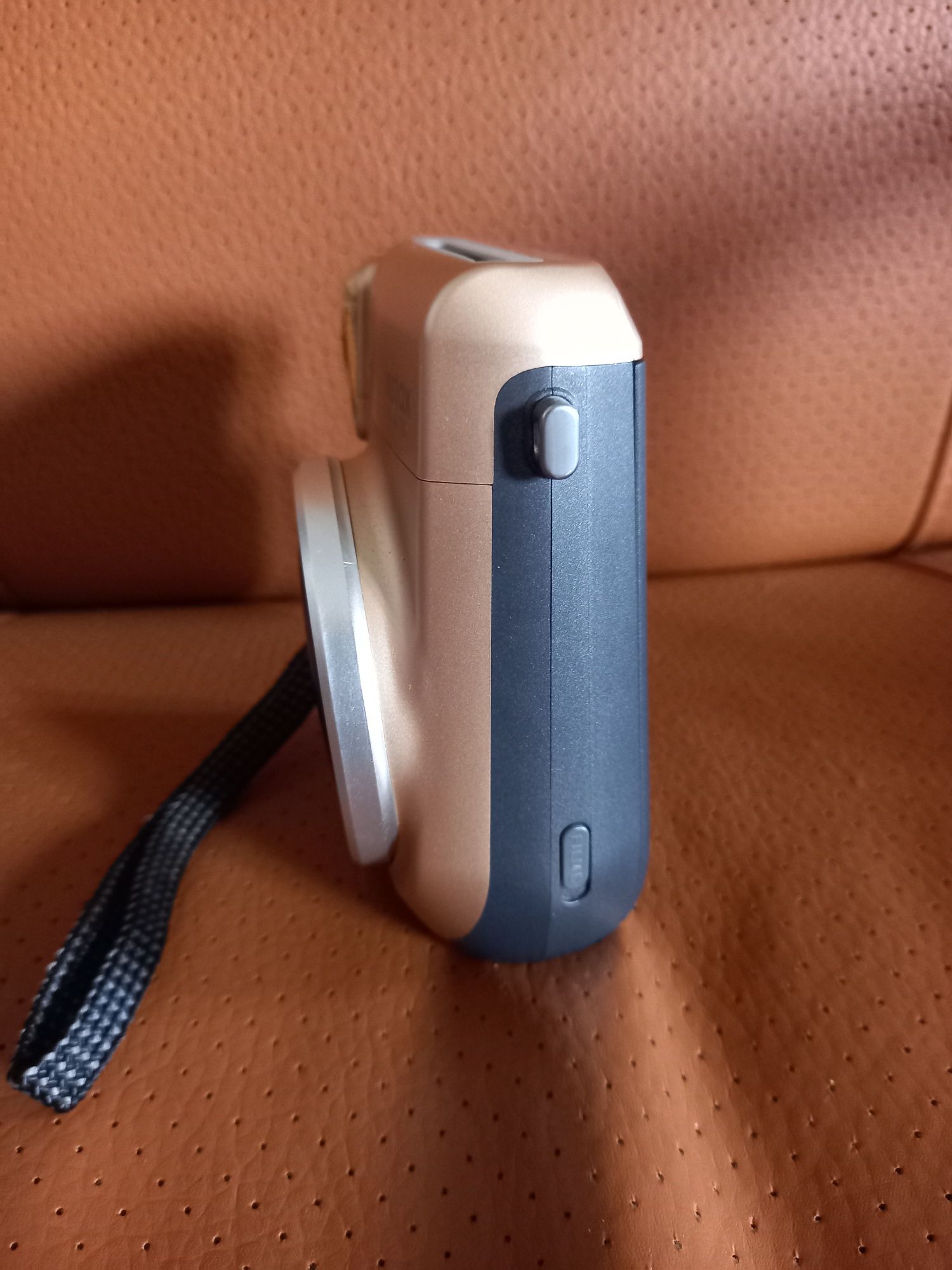 Máquina fotográfica Instax mini 70
