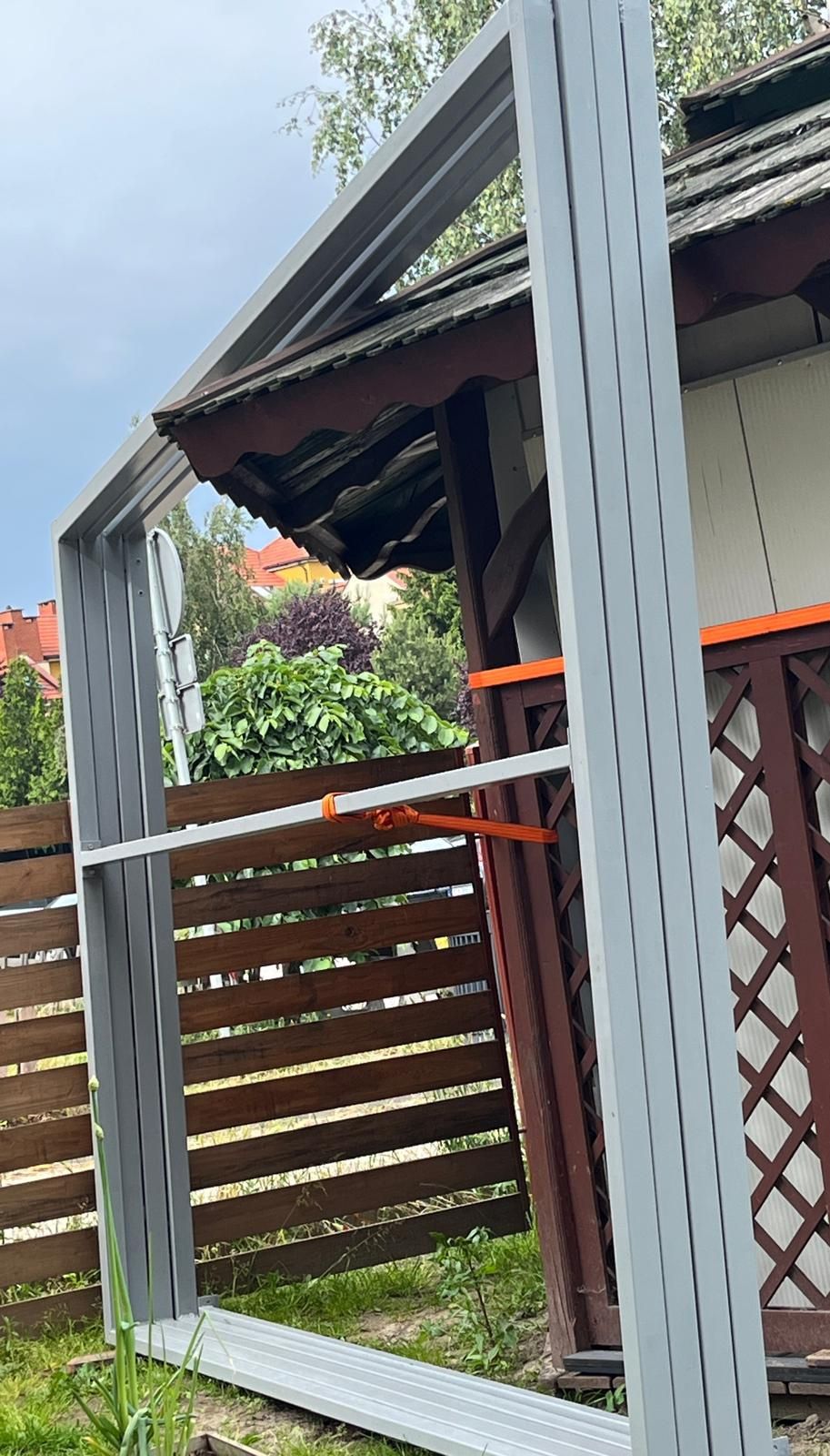 Garaż z płyty warstwowej tzw ciepły