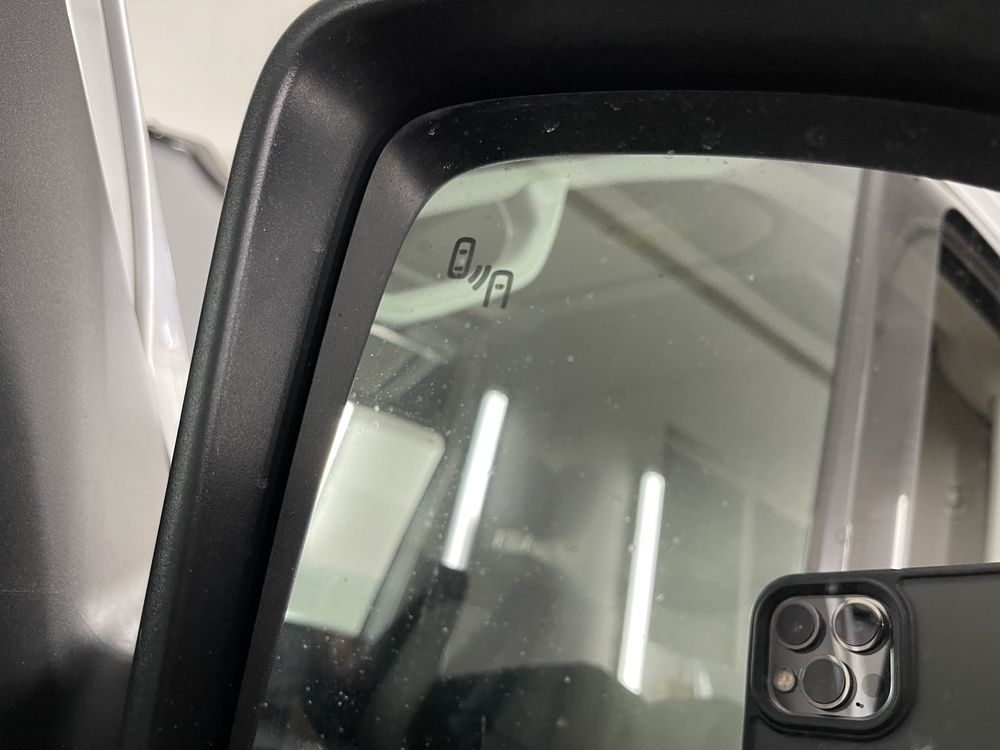 Дзеркало ліве праве Volkswagen Crafter 2 MAN TGE