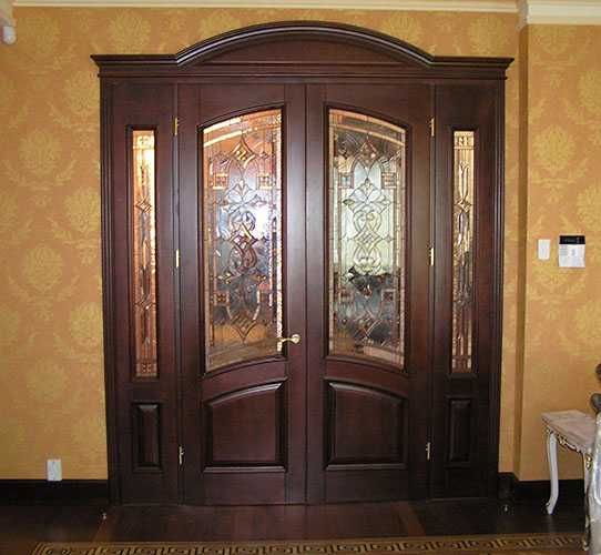 Столярні роботи. Виготовлення меблів.