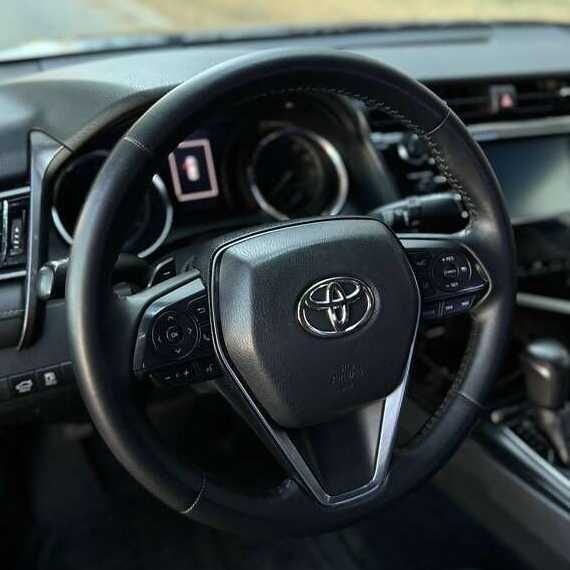 Toyota Camry 2018 XV70 2.5