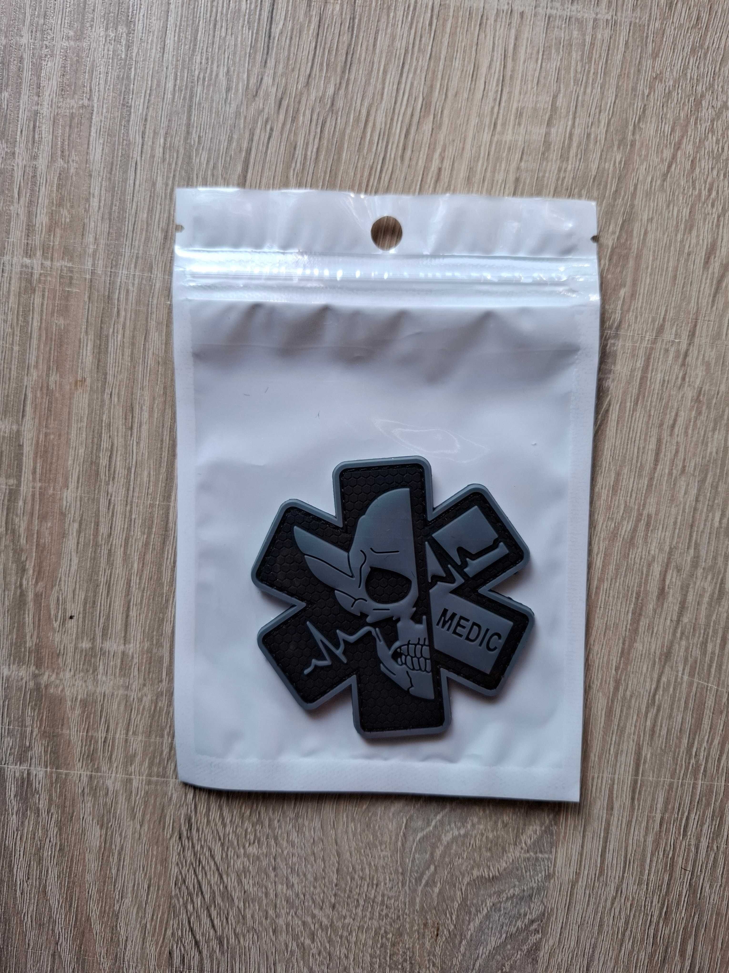 Naszywka Medic Skull 3D PVC na rzep - Star of Life, Gwiazda Życia