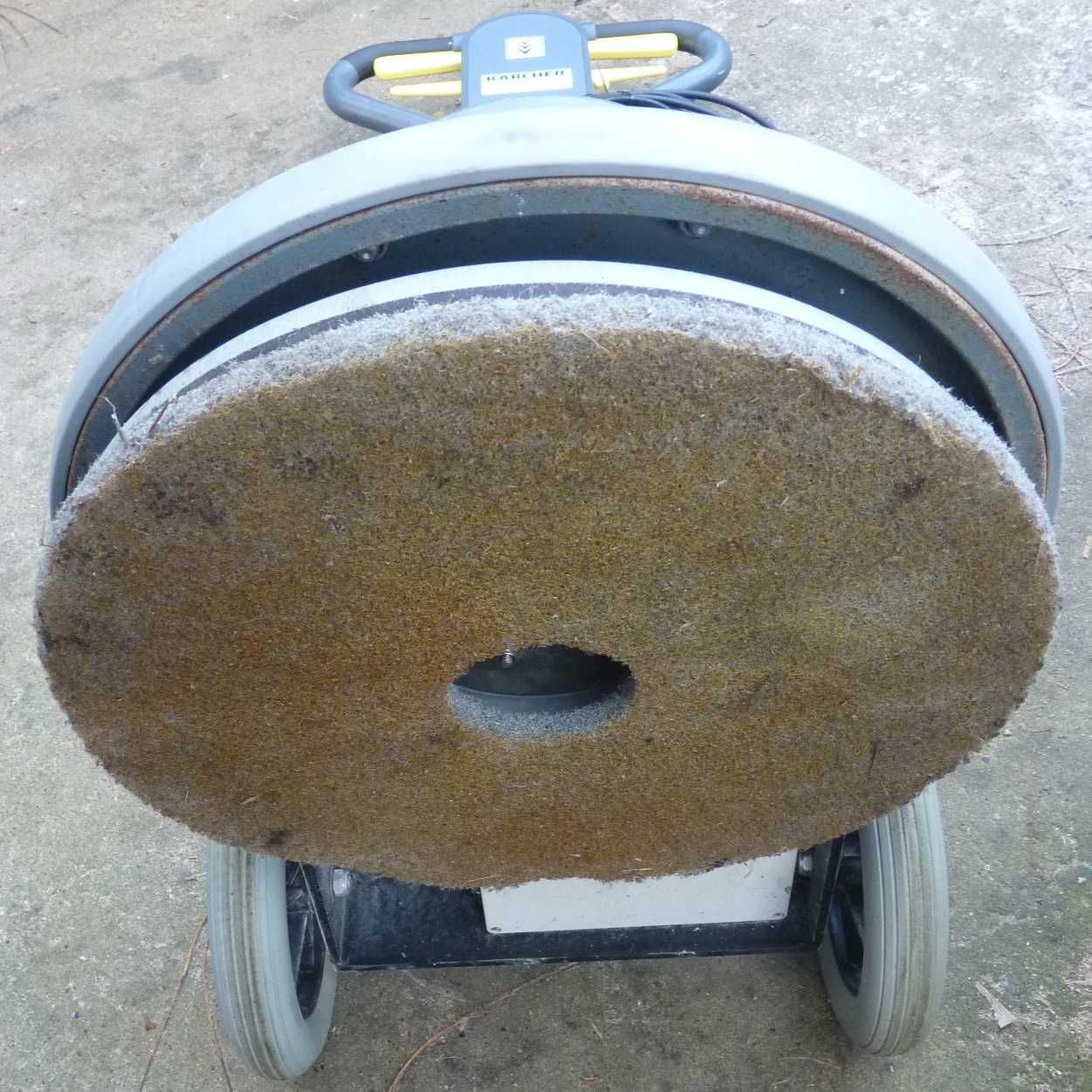 Szorowarka jednotarczowa Karcher BDS 43 Orbital C