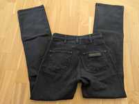 Jeansy Wrangler w26 l32