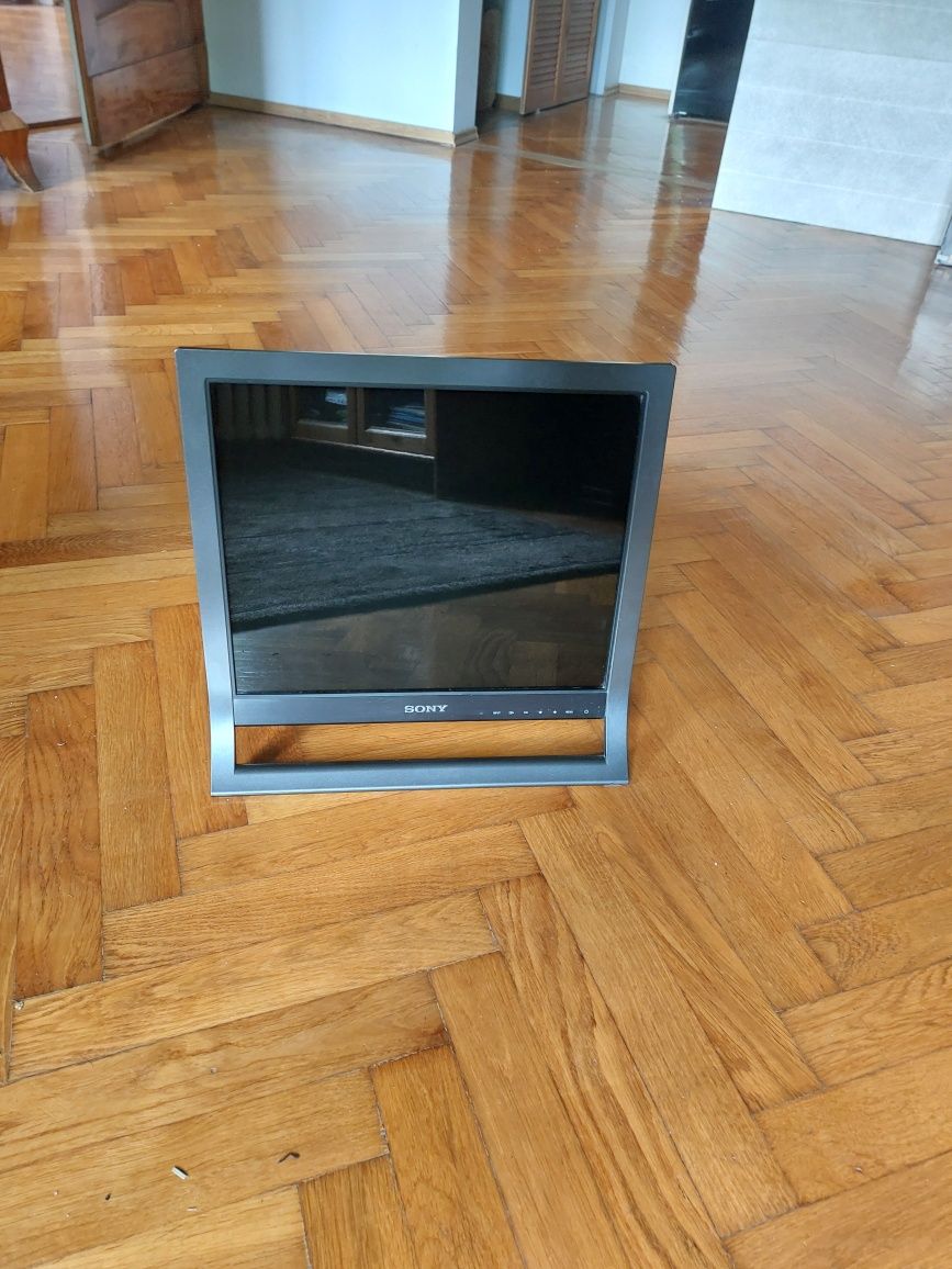 Monitor Sony SDM-HS75P czarny
