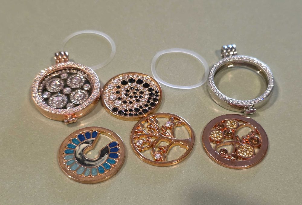 Pendente Moeda 33 mm variável Pingente Medalhão Moldura