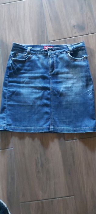 Spodnica jeansowa