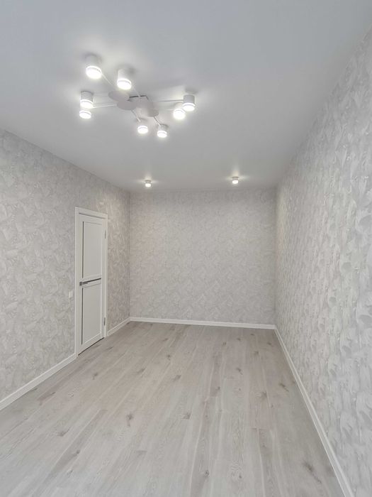 Продаж 1к квартири 42 кв. м на вул. Кармелюка ЖК Авіла