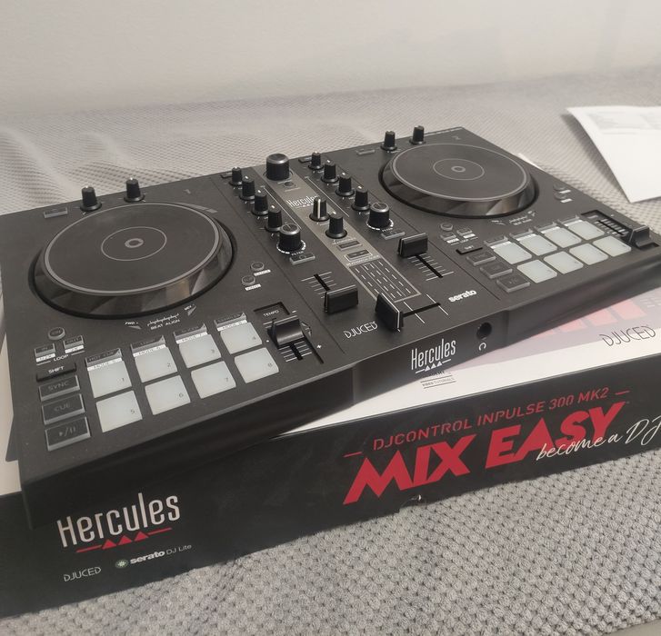 Hercules impulse 300MK2 Kontroler DJ