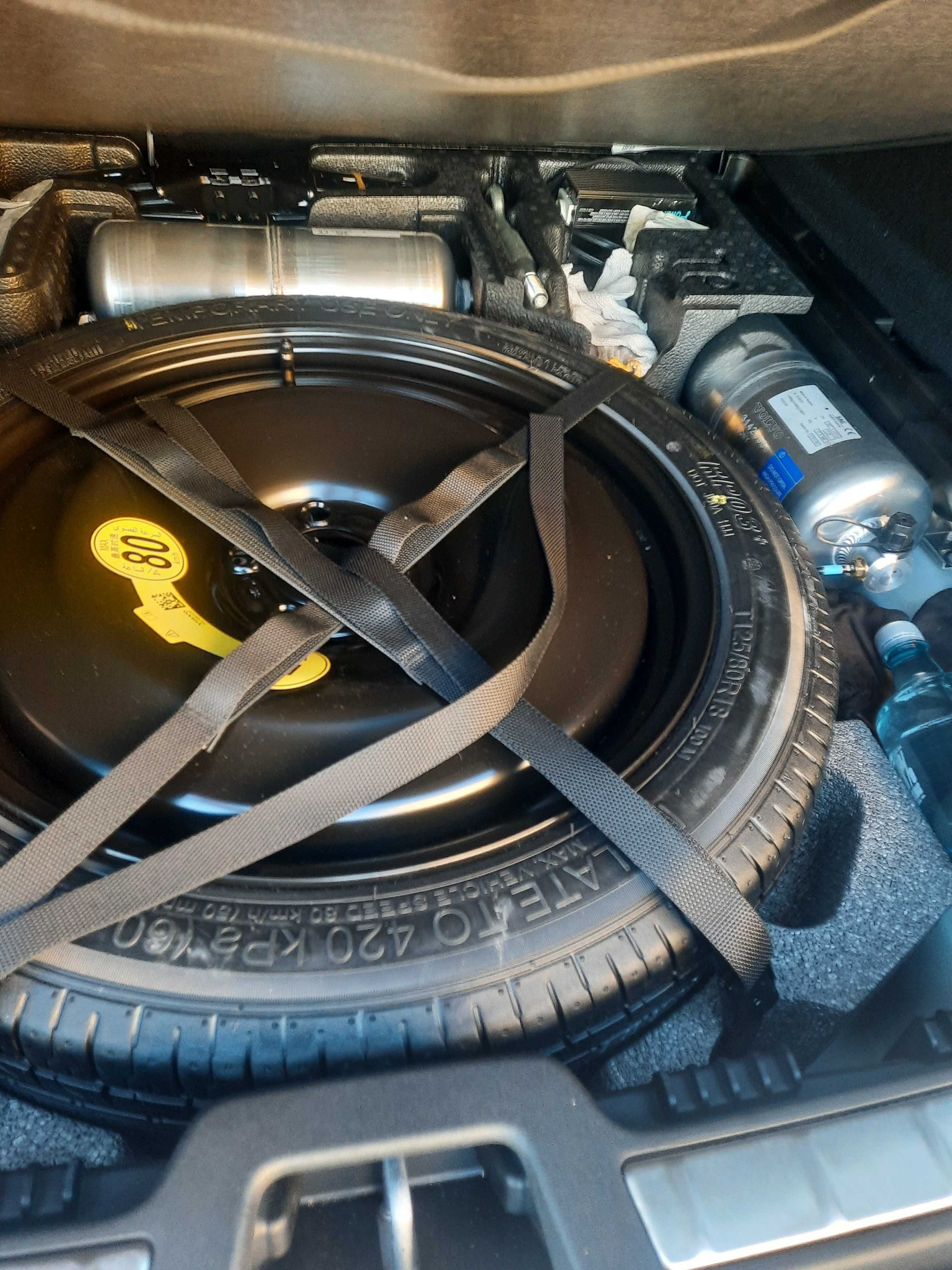 Volvo XC60 2.0 B5 R-Design AWD