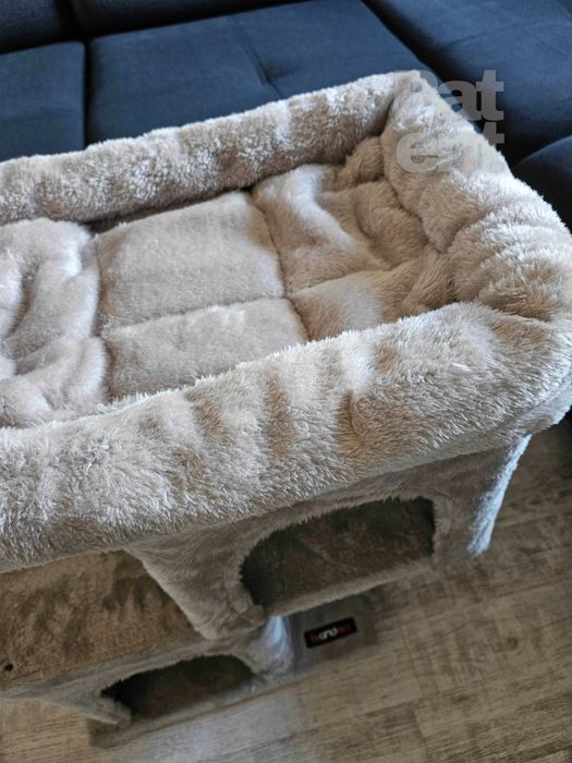 Drapak dla kota kompaktowy 67 cm szary domek słupek legowisko