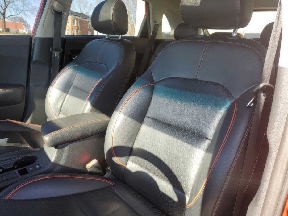 Kia Niro Touring      2020