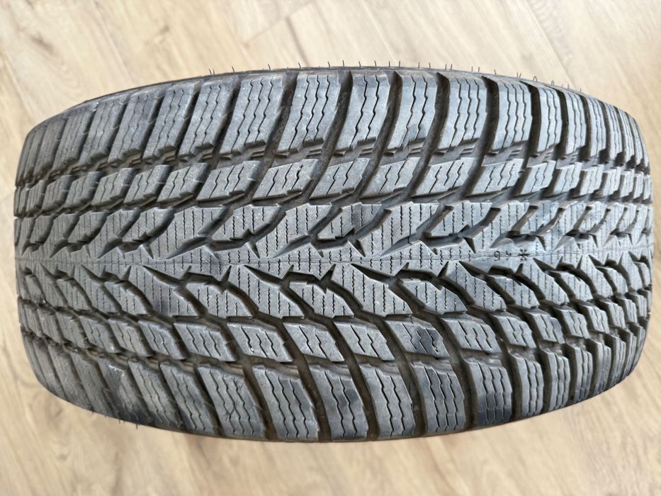 Opony zimowe Nokian Snowproof 225/45R17 91H super stan