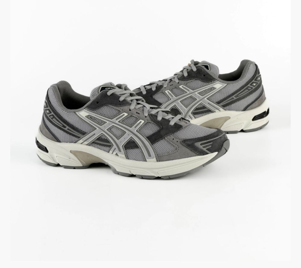 Кросівки Asics